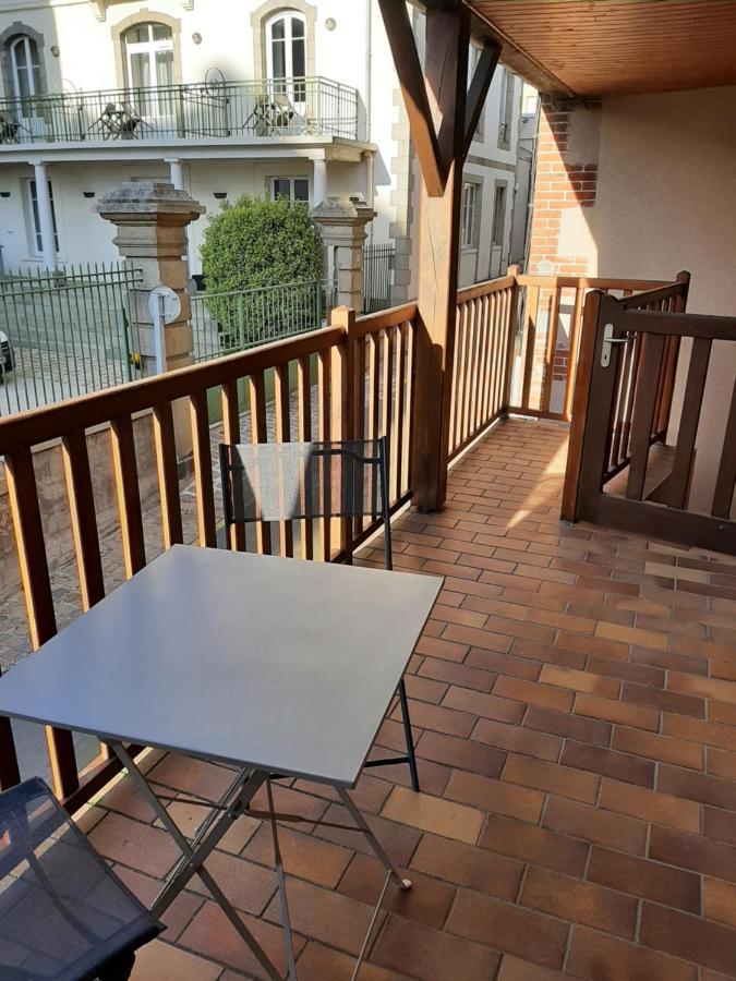 Ferienwohnung Le Petit Michelet Granville Exterior foto